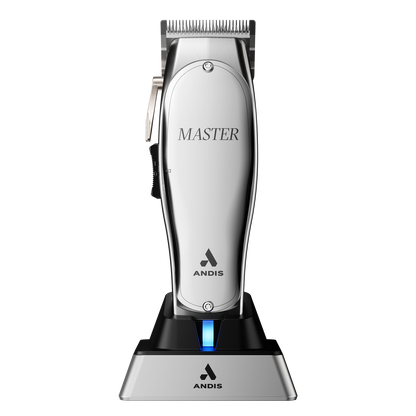 Professioneller Haarschneider auf Ladestation